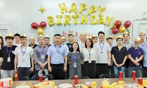 德鐫2022年第一季度員工生日會(huì)精彩回顧丨 “Happy birthday！”